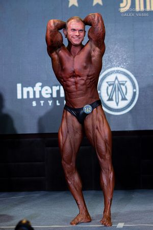 СLASSIC PHYSIQUE +178